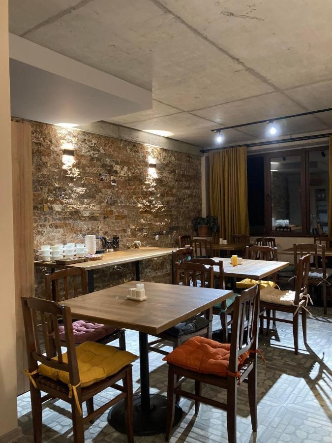 Guesthouse Relax In Kazbegi 外观 照片
