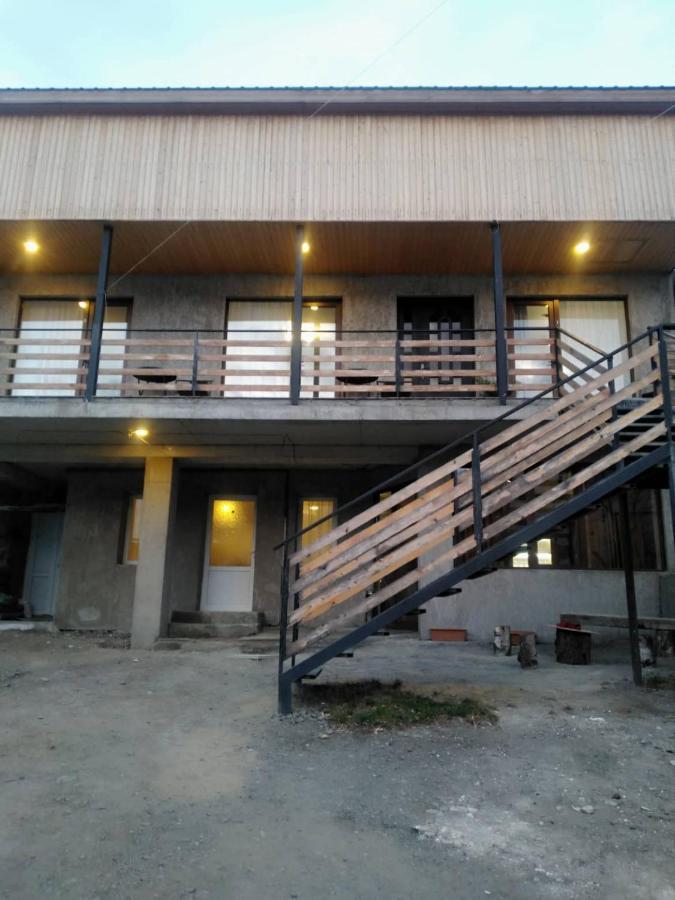 Guesthouse Relax In Kazbegi 外观 照片