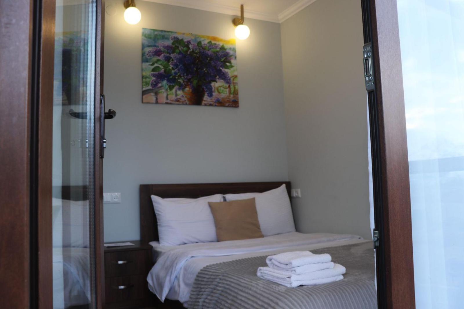 Guesthouse Relax In Kazbegi 外观 照片