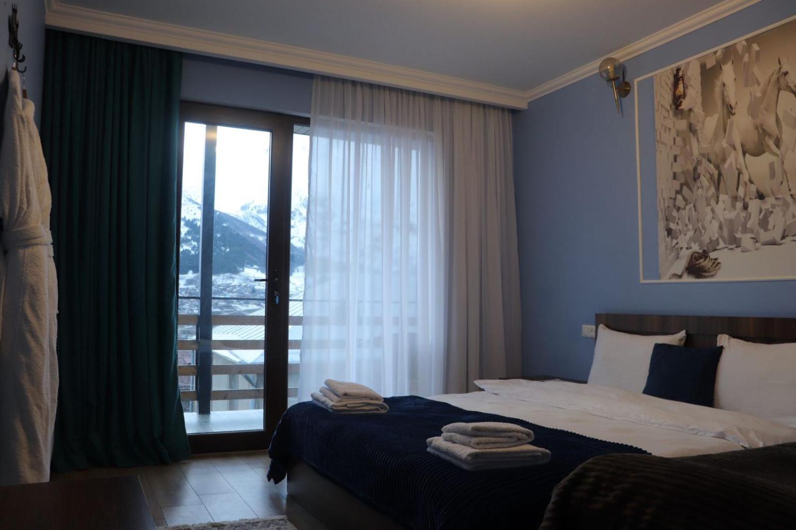 Guesthouse Relax In Kazbegi 外观 照片