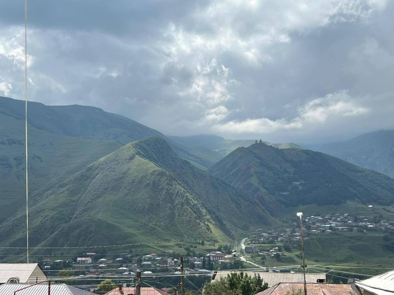 Guesthouse Relax In Kazbegi 外观 照片
