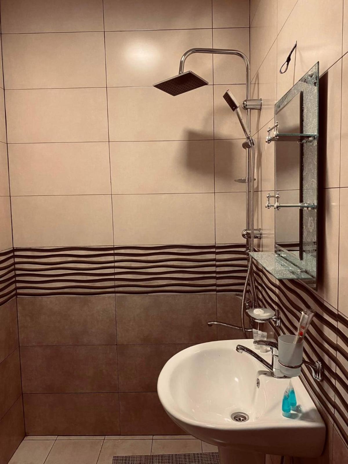 Guesthouse Relax In Kazbegi 外观 照片